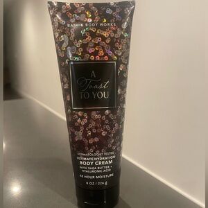 Bath & Body Works: A Toast to You